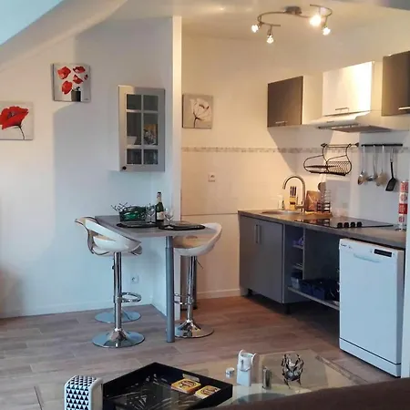 Agreable Et A 31 M² Avec Parking Apartment Compiègne