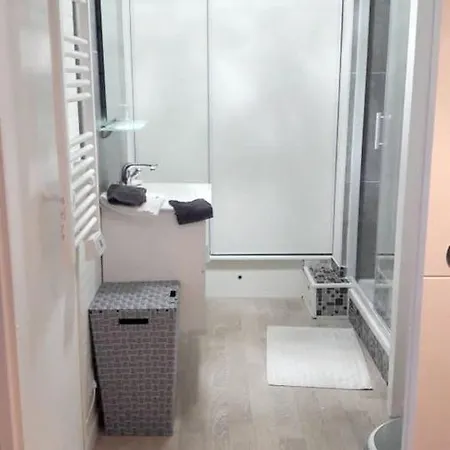 Agreable Et A 31 M² Avec Parking Compiegne